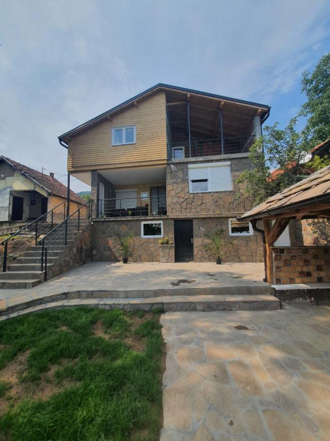 Vila Nemir Zavojsko Jezero Пирот Екстериор снимка