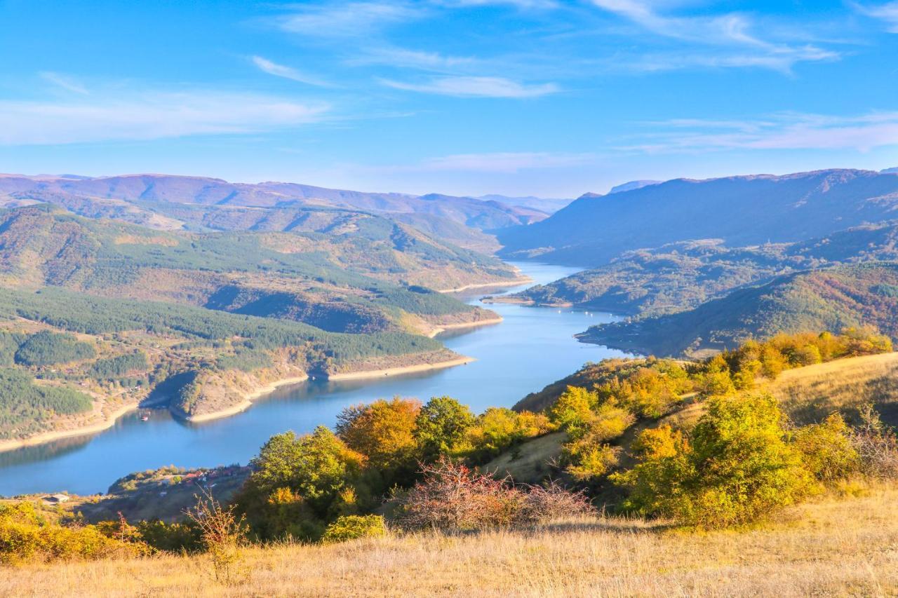 Vila Nemir Zavojsko Jezero Пирот Екстериор снимка